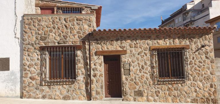 Casa Rural Ramblizo - B&B Elche de la Sierra
