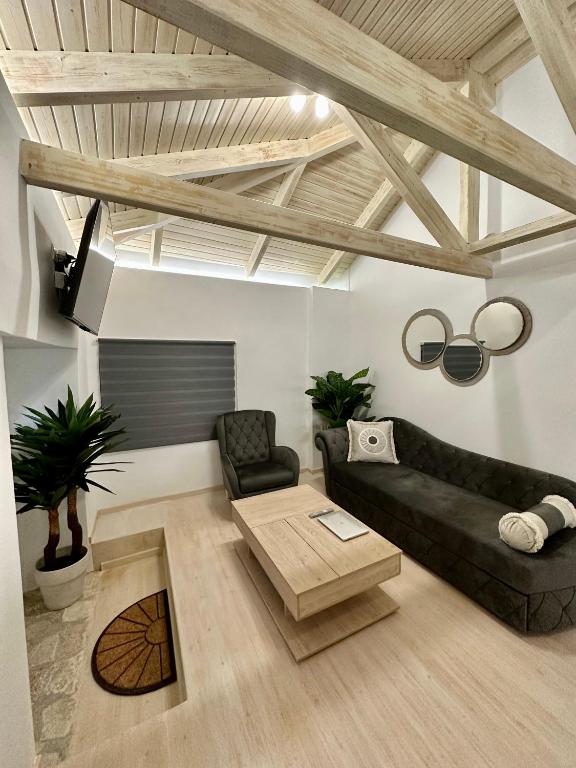 WoodHome - Chambres d'hôtes Kalamítsion