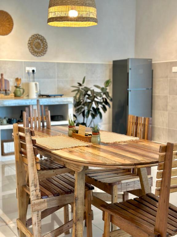 Wabi-Sabi Guesthouse At Ipoh Town 侘寂风民宿 - B&B Ipoh