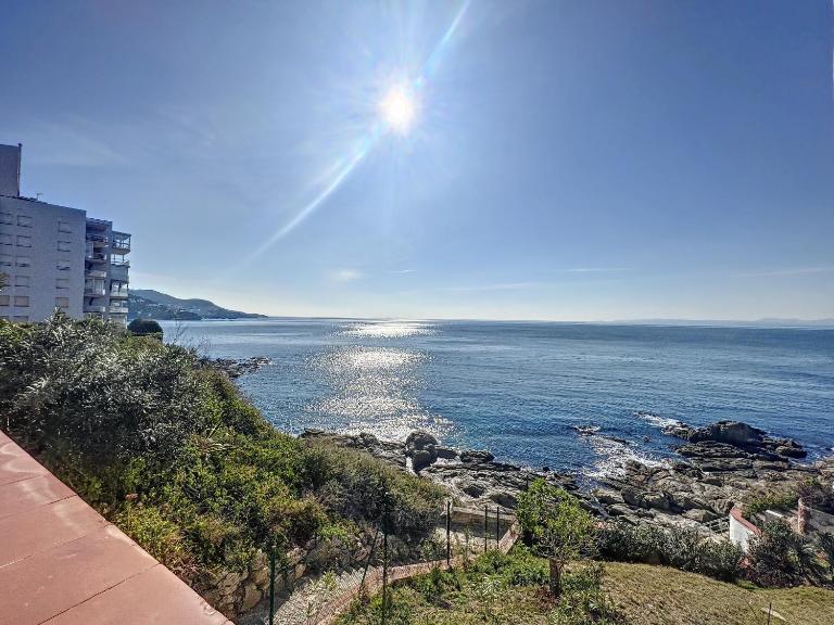 Delfin - Piso magnifica vista al mar y piscina comunitaria - B&B Rosas