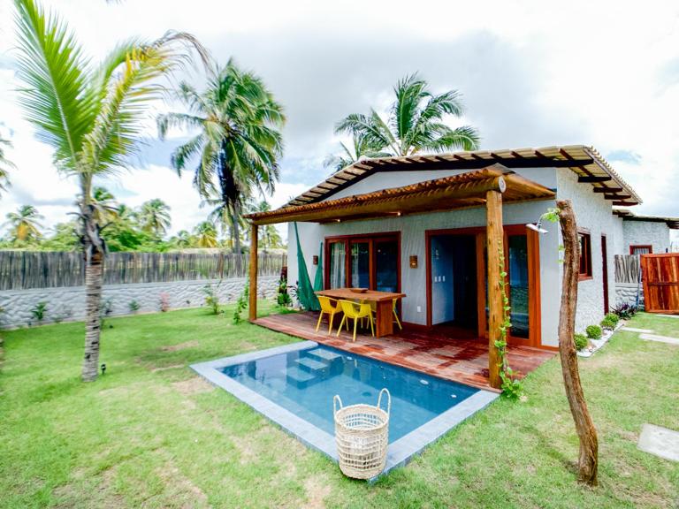 NOAH BANGALÔS - B&B Amontada