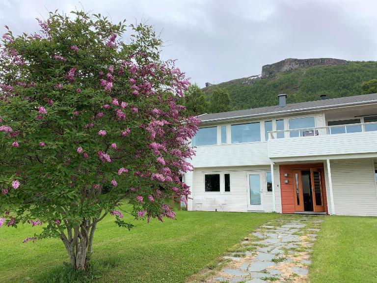 Villa top view Tromsø - Ferienwohnung Tromsø