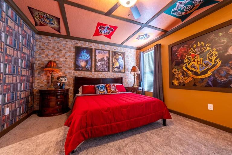 Magical Themed Home - Disney 15 min - B&B Kissimmee