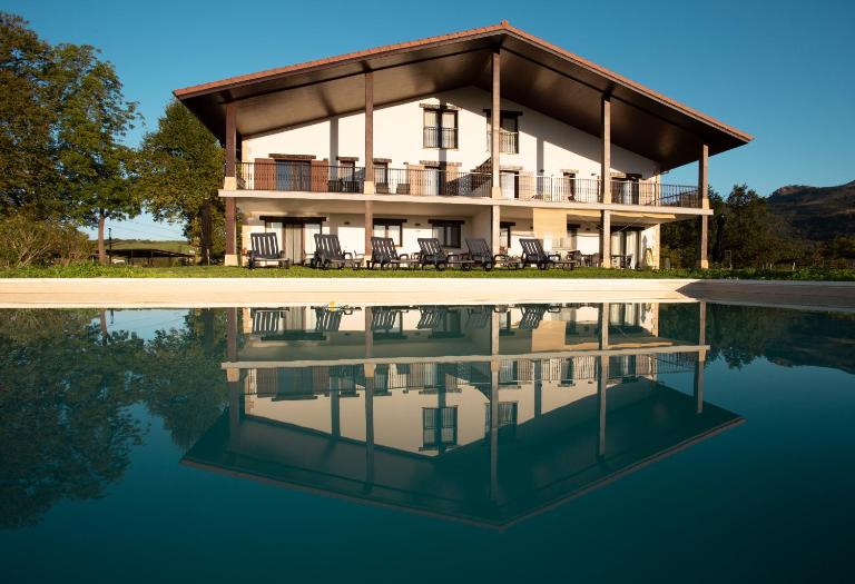 Agroturismo Basitegi - Chambres d'hôtes Urnieta