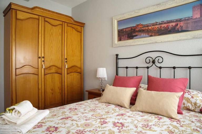 Piso Céntrico Plaza San Miguel - B&B Córdoba