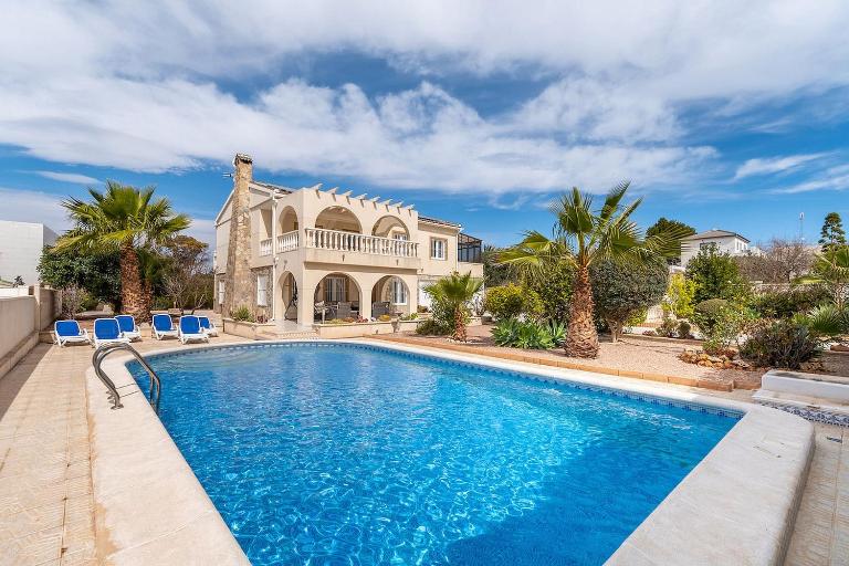 Villa Azul - B&B Quesada