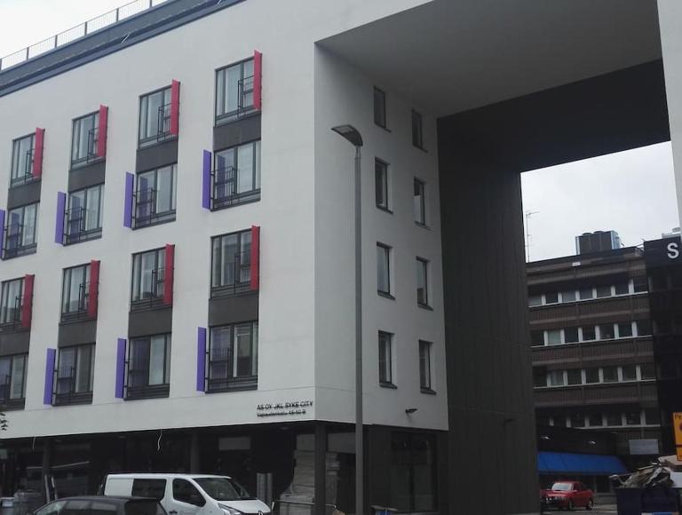 Moderni avara yksiö Jyväskylän ydinkeskustassa - B&B Jyväskylä