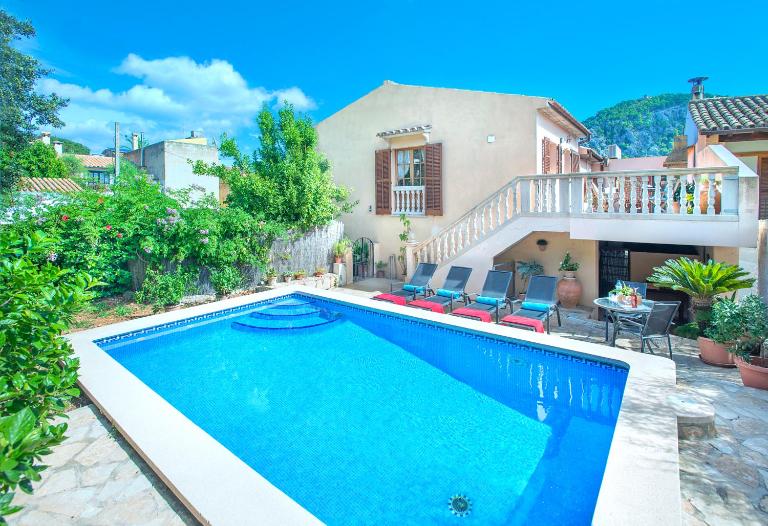 Owl Booking Villa Irina - 2 Min Walk To The Old Town - B&B Pollença