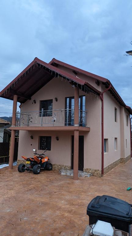 Casa Beatrice - B&B Călimăneşti