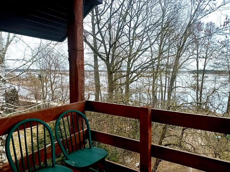 Kalinówka - apartament w domu nad Narwią - B&B Wizna