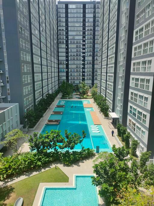 Kazabella Homestay + Playroom - Chambres d'hôtes Kajang