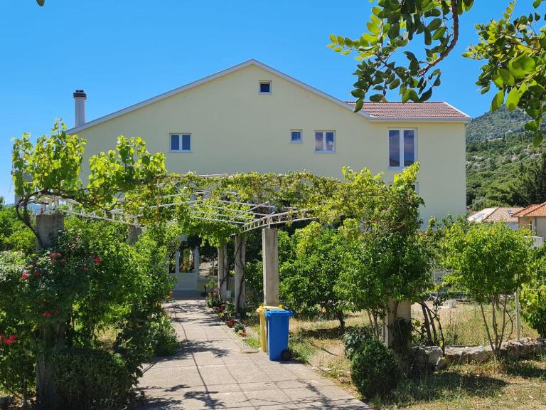 Apartments FIGA - Chambres d'hôtes Orebić
