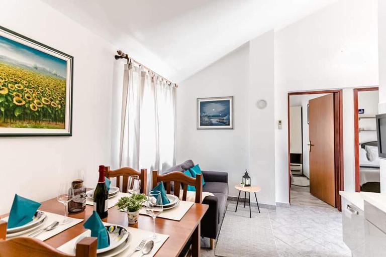 Apartmani Derocchi - Ferienwohnung Pula
