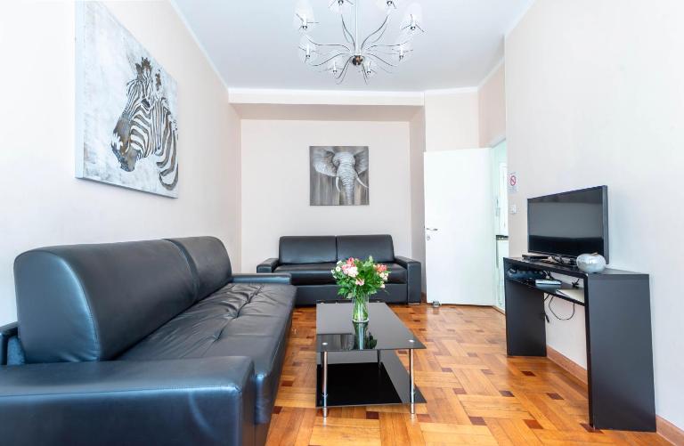 NOTRE DAME - Huge sunny modern 2BR flat - Terrace - Ferienwohnung Nizza