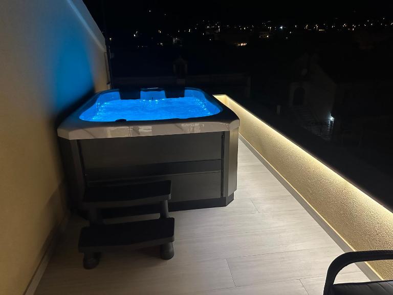 Rooftop Luxury Apartament - B&B Kutleše