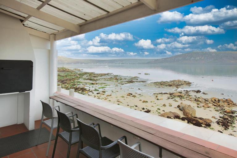 Sea Cottage, Langebaan, 4-sleeper - Bed and Breakfast Langebaan