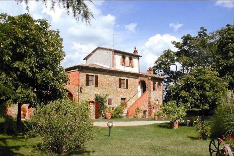 Agriturismo Podere Caggiolo - Swimming Pool & Air Conditioning - B&B Marciano