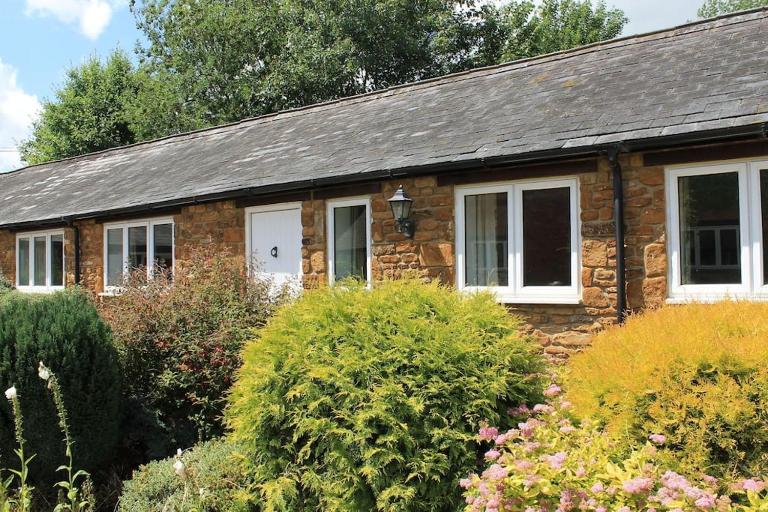 Idyllic cottage escape in Oxfordshire countryside - B&B Banbury