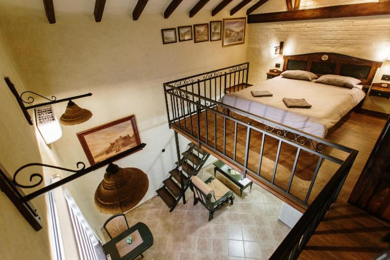 Apartmani Sirmium - Bed and Breakfast Sremska Mitrovica