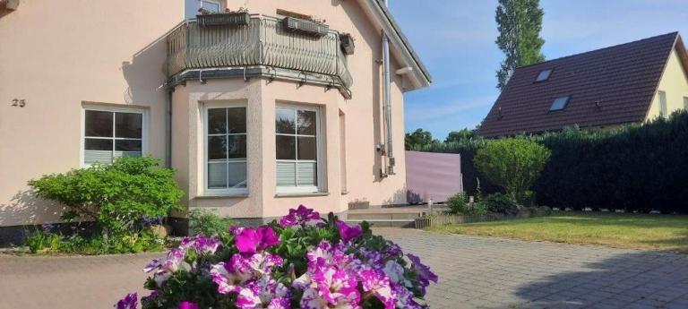 Ferienwohnung Emilia mit W-Lan und Sonnenterrasse - B&B Heringsdorf