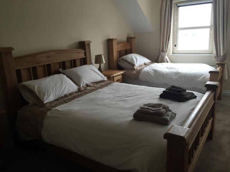Oatlands Self Catering Lets - Bed and Breakfast Hillsborough