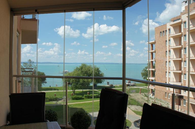 Galerius Happy Family Apartman Siófok - B&B Siófok