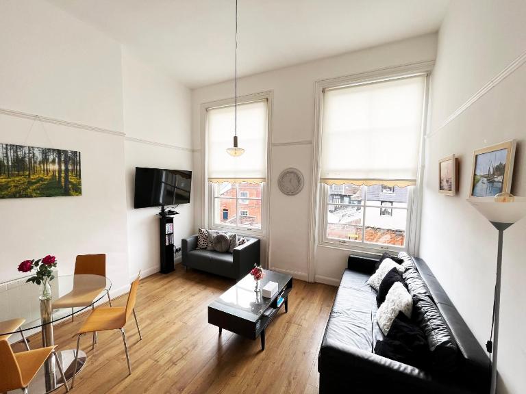 On the Quay - Bed and Breakfast Harwich