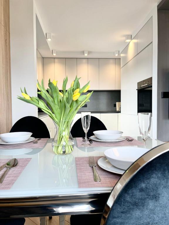 Apartament BIANCO CLASSIC w centrum miasta. - B&B Częstochowa