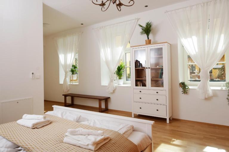 Serenity Suite Vienna - Bed and Breakfast Wenen
