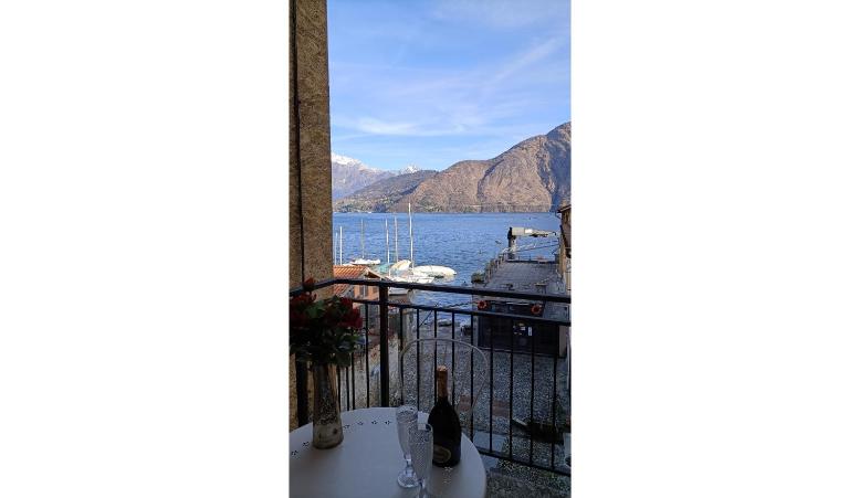 Lakeside apartment Tremezzo - Larihome B01 - Chambres d'hôtes Tremezzo