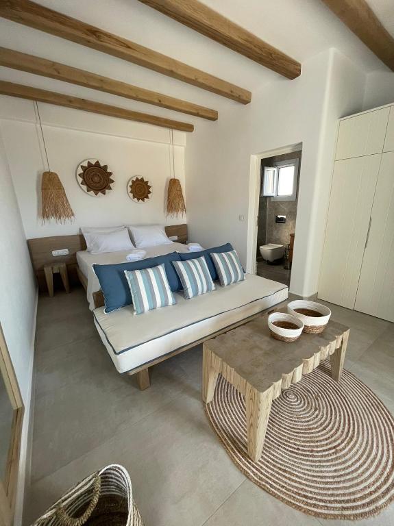 Sohoros Luxury Suites - Ferienwohnung Schoinoússa
