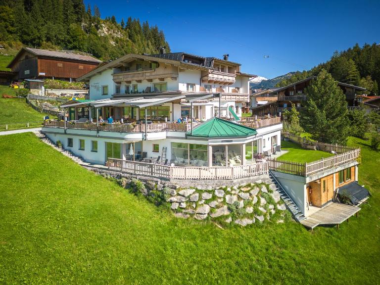 Astegg, Alpengasthof - Ferienwohnung Finkenberg