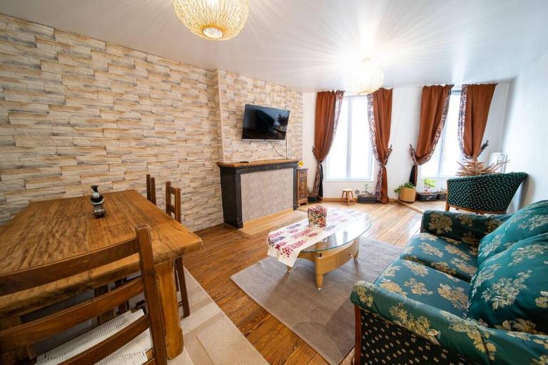 Appartement luxueux 2 chambre CENTRE VILLE Langkawi - B&B Chalon-sur-Saône