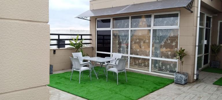 Pine Apartments Penthouse Bahria ISL - B&B Rawalpindi