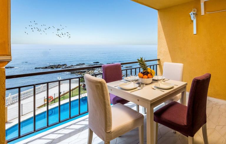 Surf house - Bed and Breakfast Benalmádena Costa