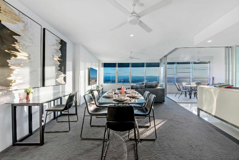 Q Tower Apartments - Hosted by Wow Stay - B&B Gold Coast