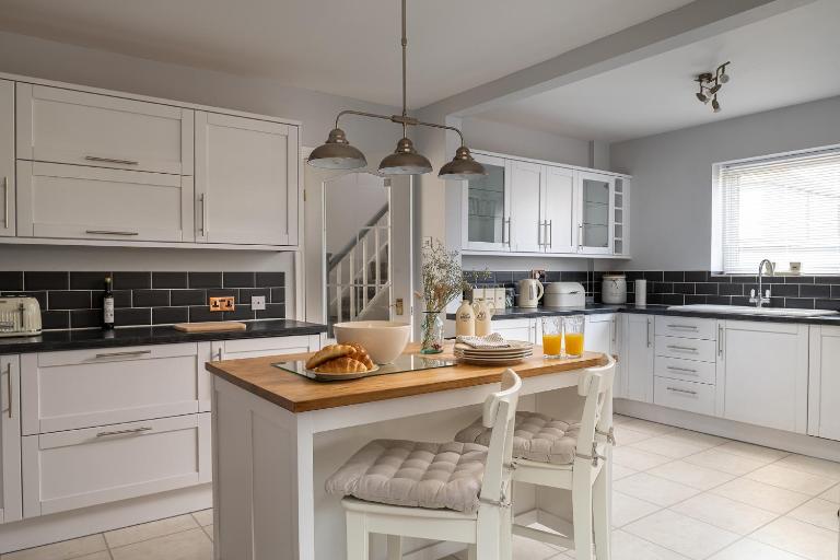 Lovely 3 bedroom home in Rhos on Sea - Bed and Breakfast Rhôs-on-Sea