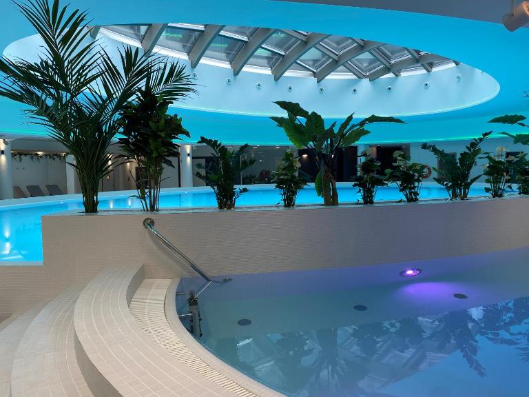 Miodowy Apartament w Hanza Tower -Sauna&Pool - Ferienwohnung Stettin