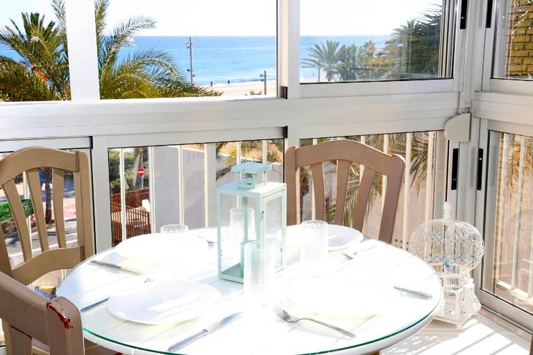 San Juan Beach apartment with AC and views - B&B Alicante