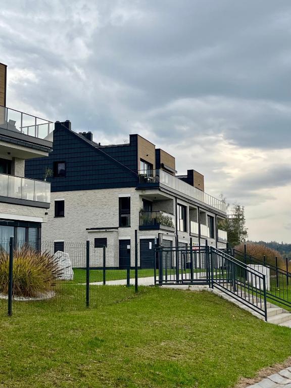 Apartament Hawkinsa - B&B Jelenia Góra