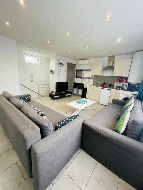 New flat near Paris-Stade de France - Bed and Breakfast Aubervilliers