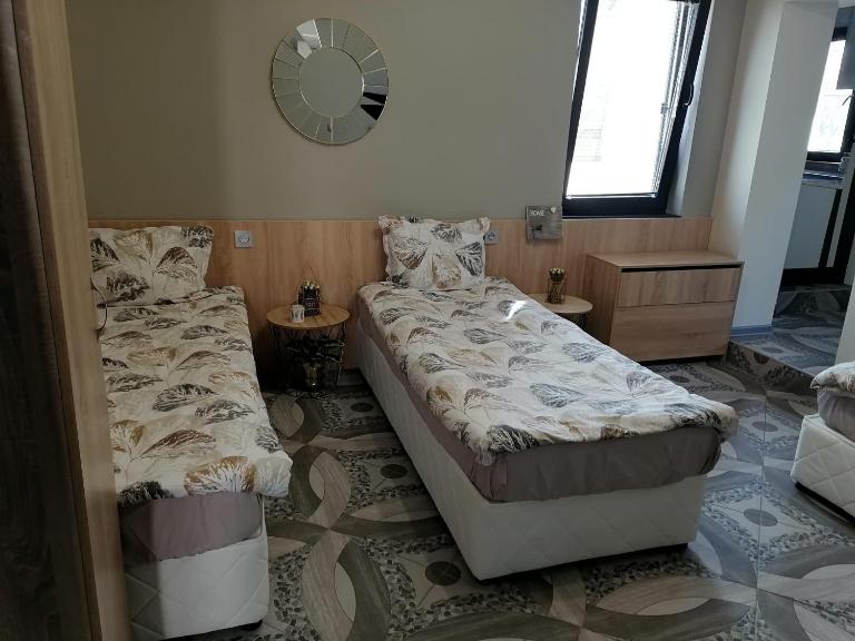 ВЛАД-ДОМ Апартамент за 3-ма с кухня - Chambres d'hôtes Vratsa