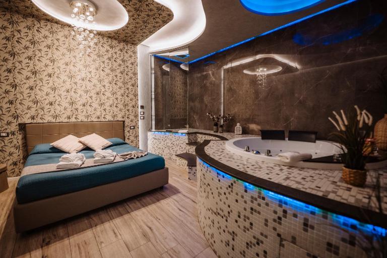 TH LUXURY SUITE - B&B Giardini-Naxos