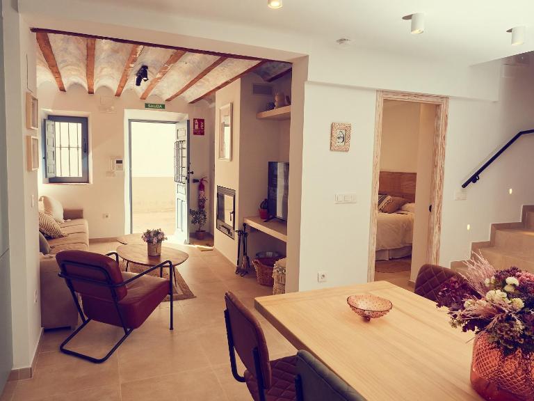 LIGNUM Casa Rural - B&B Ayna