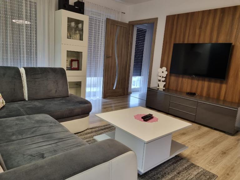 Apartament na obrzeżach Kalisza - B&B Kolonia Kościelna Wieś
