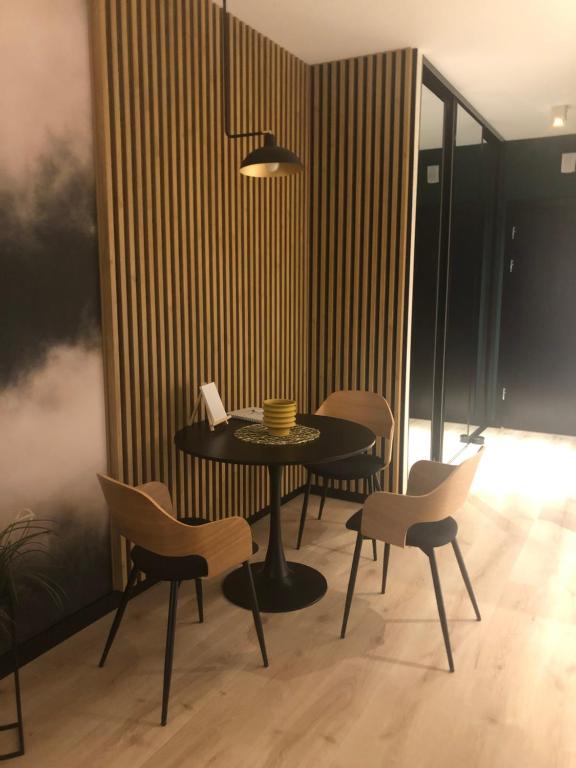Apartament pod Szyndzielnią Green room 43 - B&B Bielsko-Biała