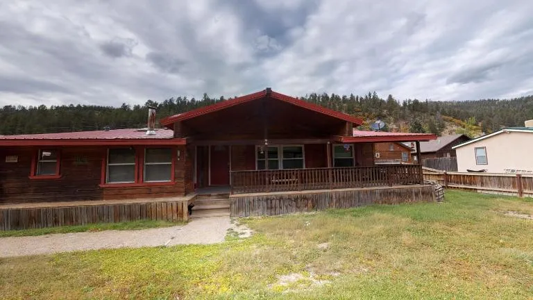 Line Shack On Tenderfoot Trail With High Speed Wifi - Chambres d'hôtes Red River