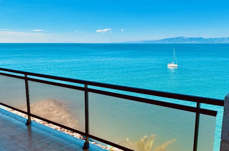 Saval Cala Font - Bed and Breakfast Salou