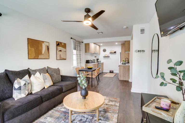 4 Mi to French Quarter: Walkable Apt w/ Yard - B&B Nueva Orleans