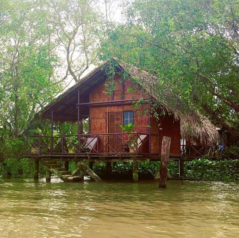 Happy Family Guesthouse - Bed and Breakfast Vĩnh Long